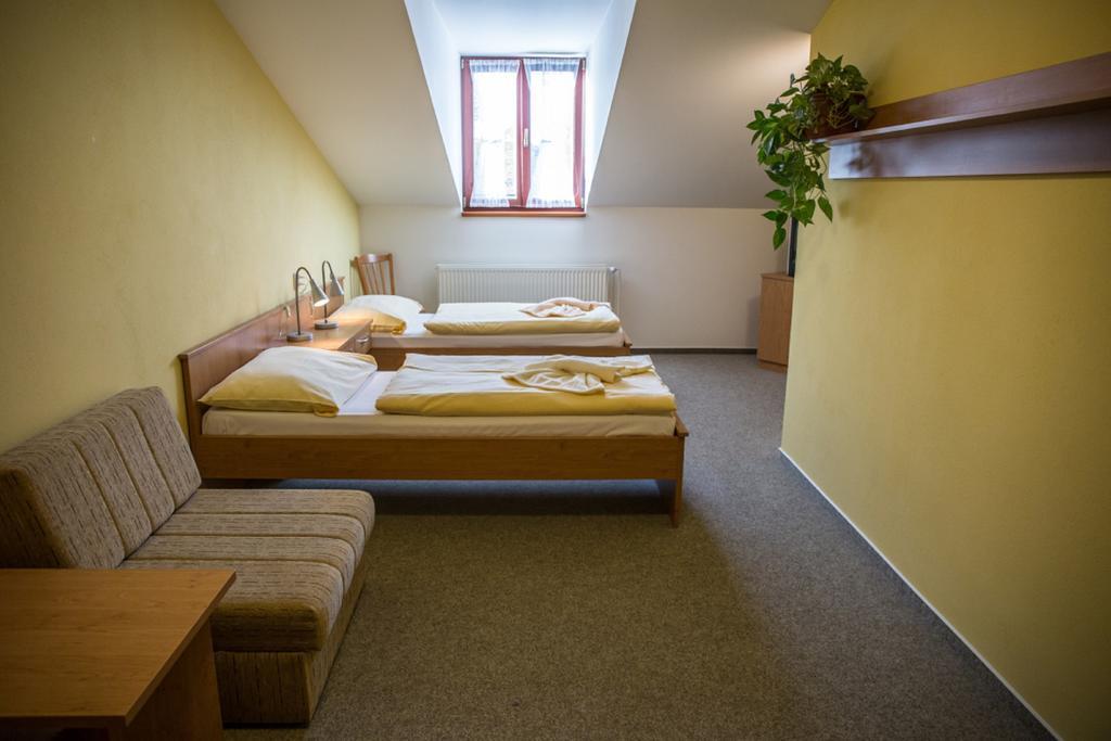 Hotel Na Jizni Prerov Bilik gambar